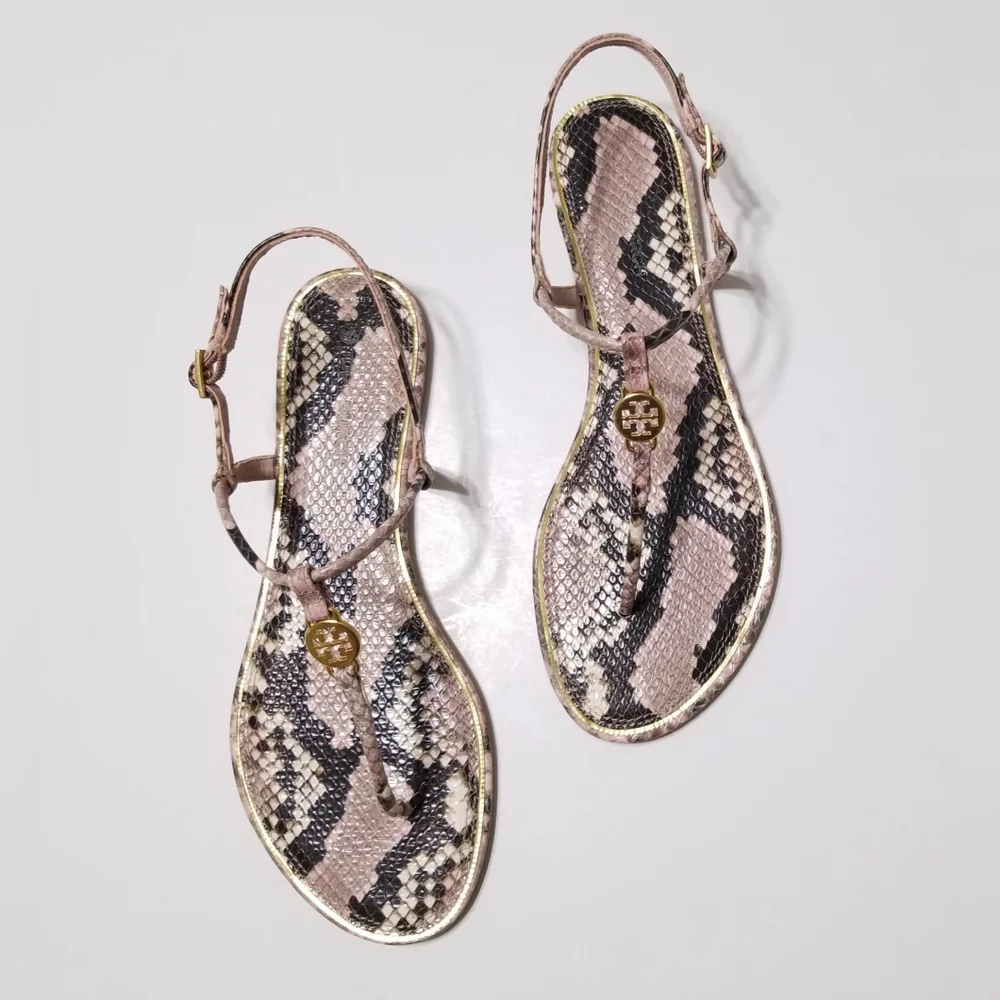 NIB Tory Burch Emmy Snake Printed‎ Leather T-Strap Flat Sandal in Misty Rose